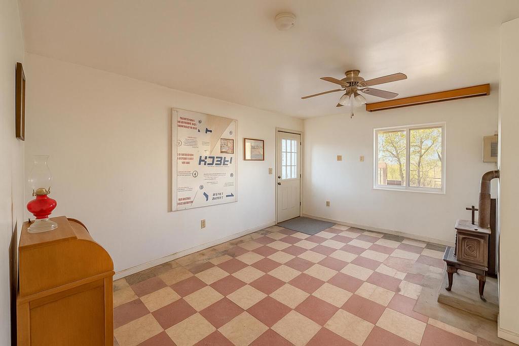 MLS #219137592DA image #3