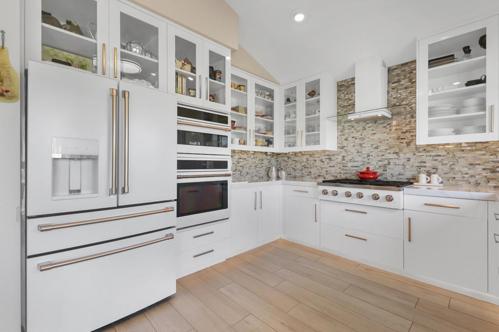 MLS #219137601DA image #17