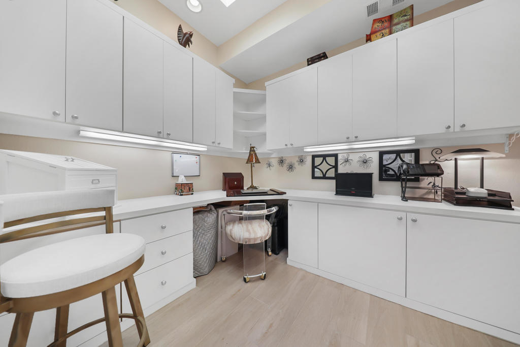 MLS #219137601DA image #25