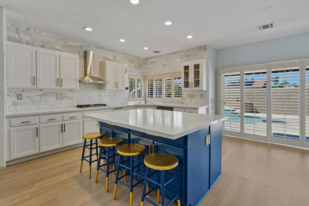 MLS #219137605DA image #11