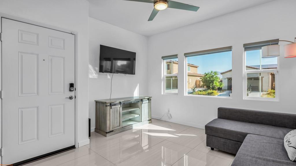 MLS #219137608DA image #10