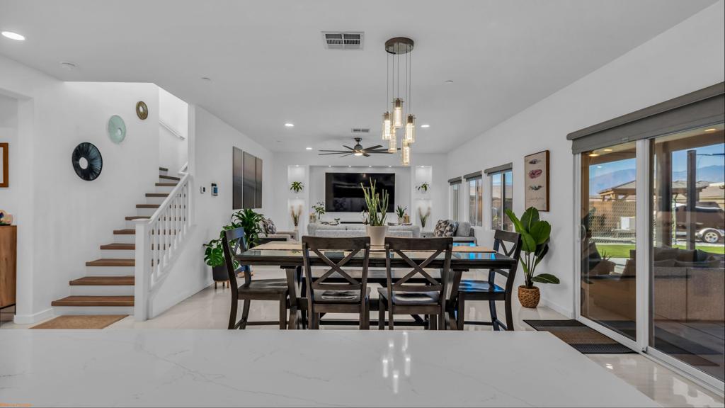 MLS #219137608DA image #5