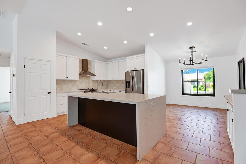 MLS #219137610DA image #9