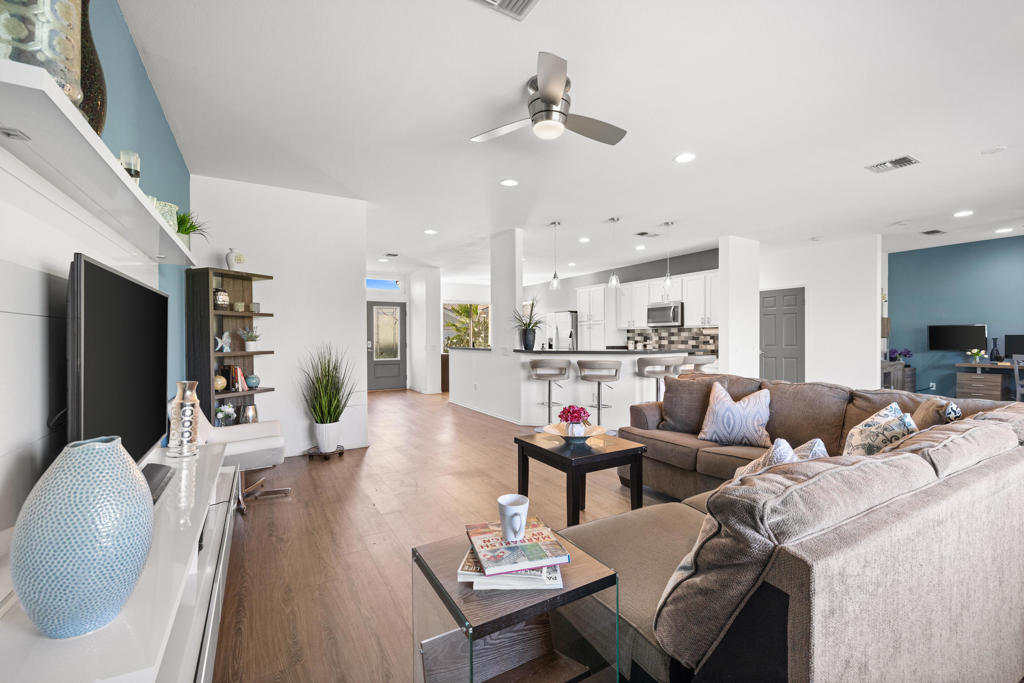 MLS #219137616DA image #10