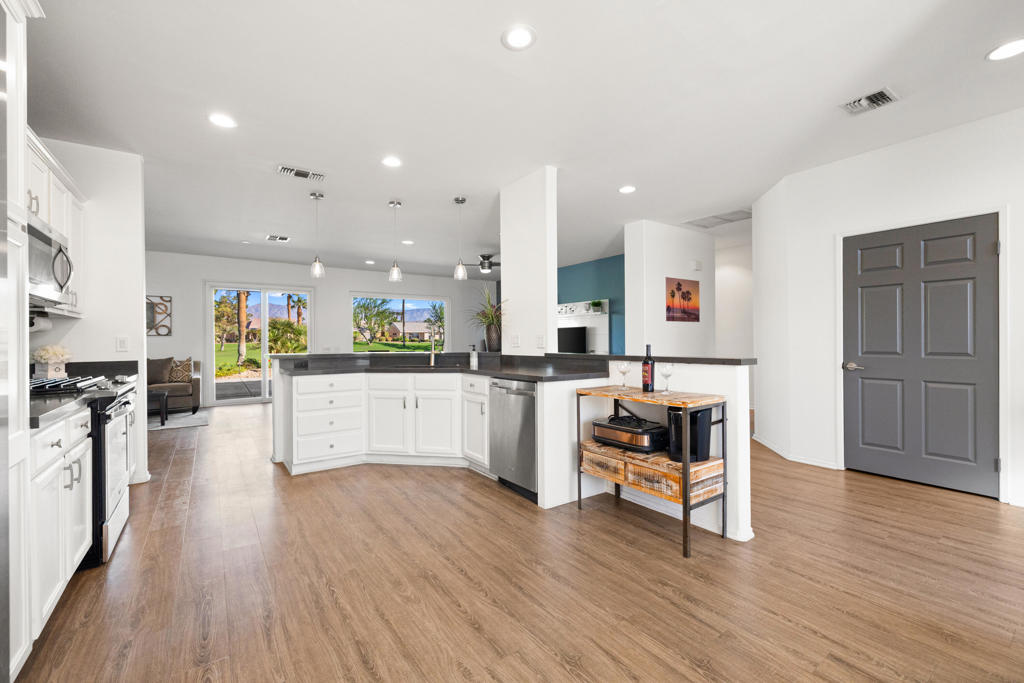 MLS #219137616DA image #17