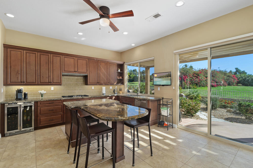 MLS #219137623DA image #16