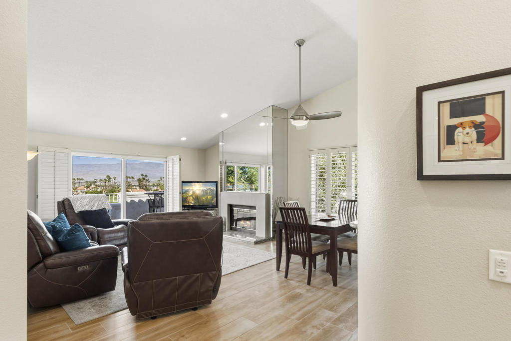 MLS #219137627DA image #4