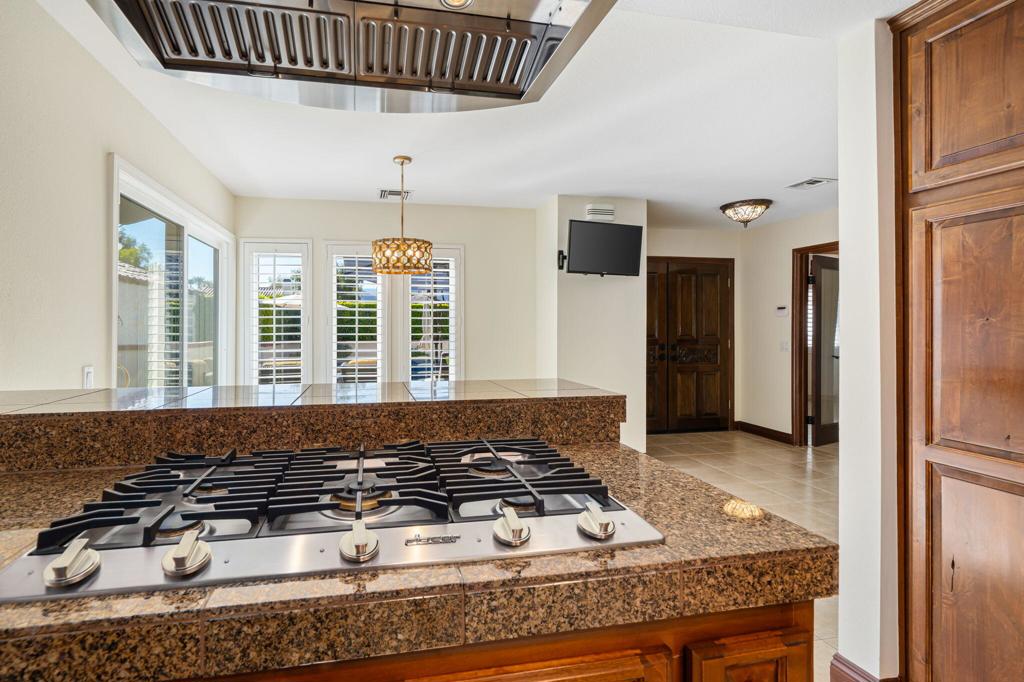 MLS #219137630DA image #9