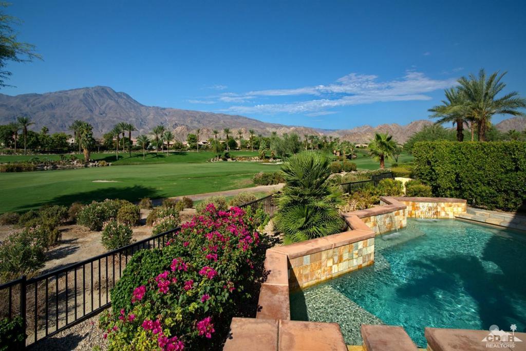 MLS #219137637DA image #3