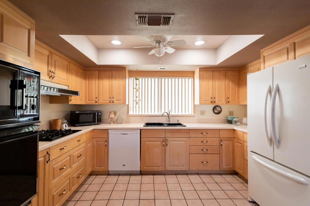 MLS #219137638DA image #23