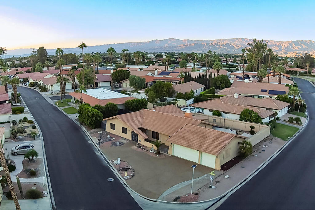 MLS #219137638DA image #5