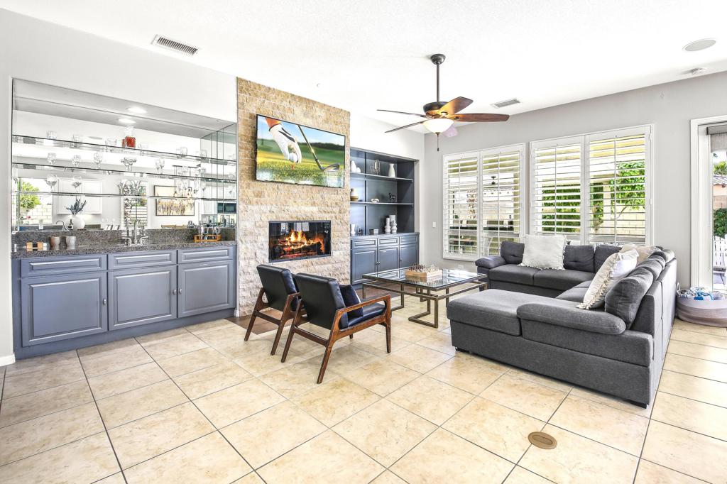 MLS #219137642DA image #21