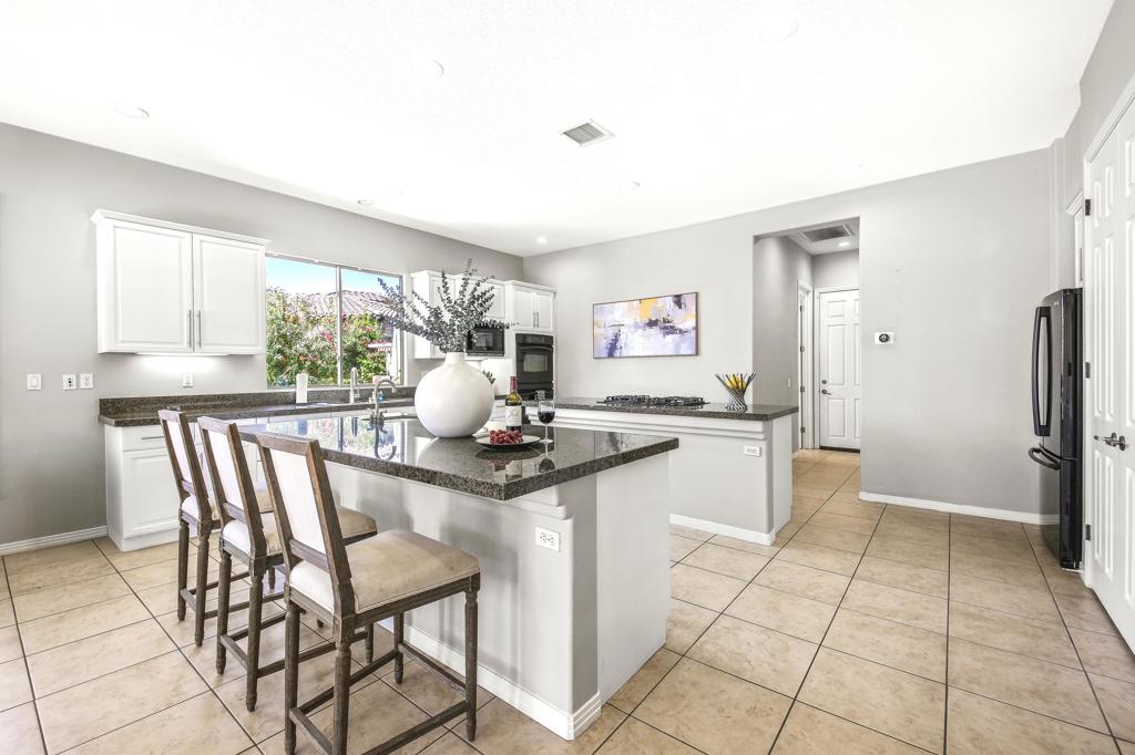 MLS #219137642DA image #25