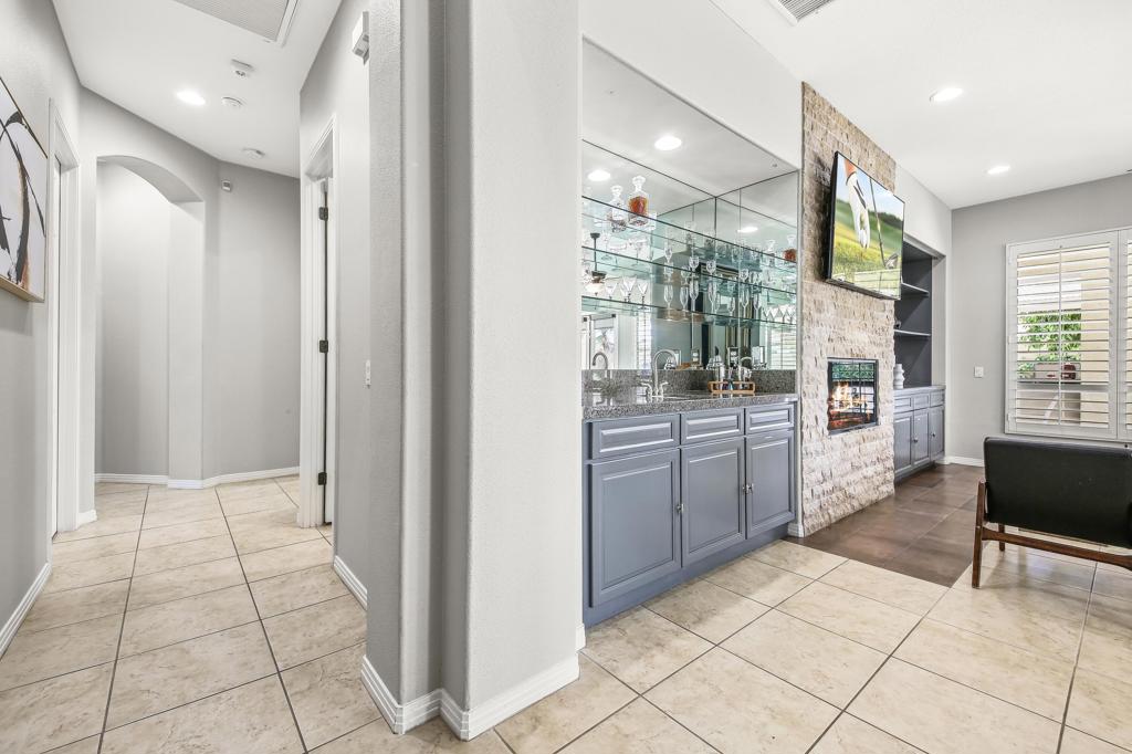 MLS #219137642DA image #30