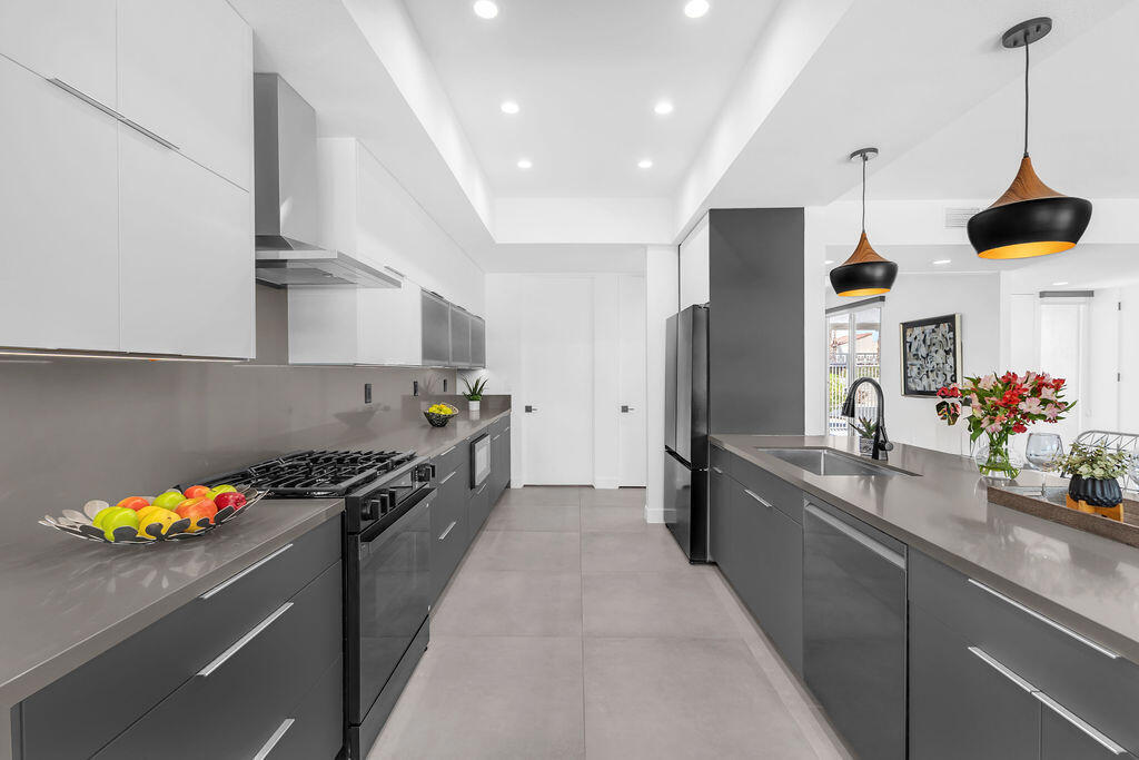 MLS #219137645DA image #10