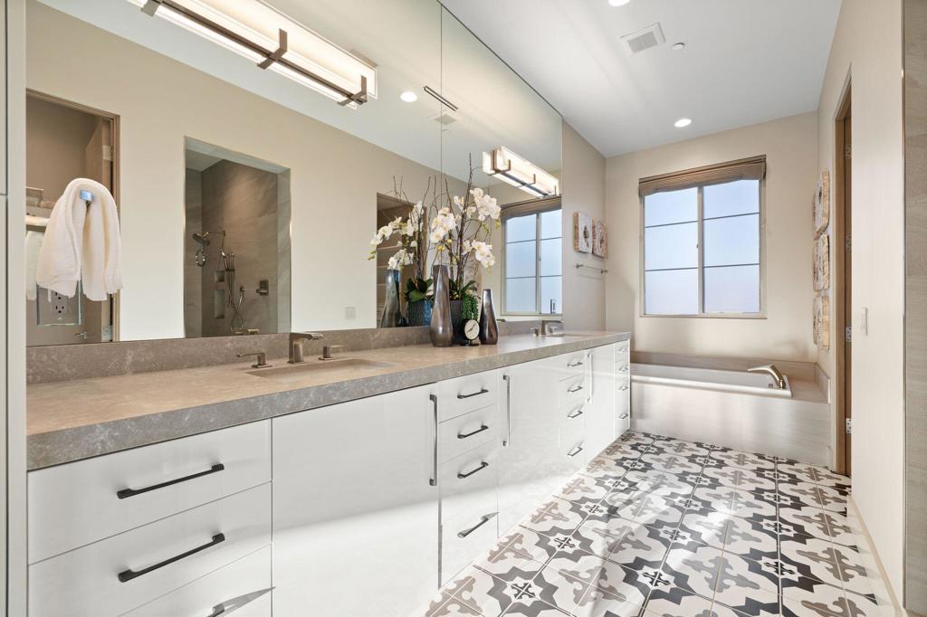 MLS #219137655DA image #31