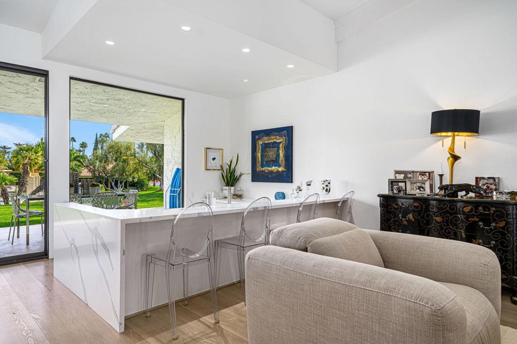 MLS #219137668DA image #4