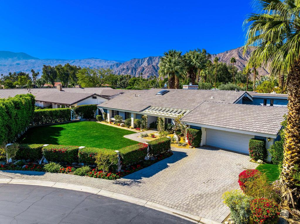 MLS #219137682DA image #2