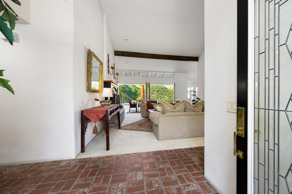 MLS #219137682DA image #9