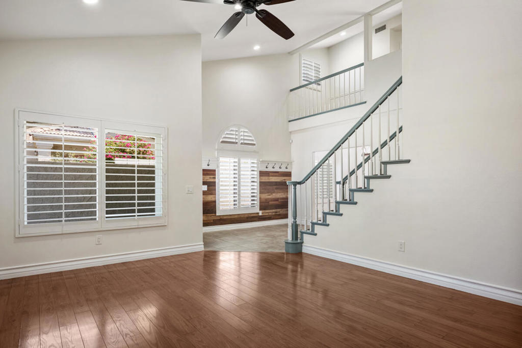 MLS #219137689DA image #2