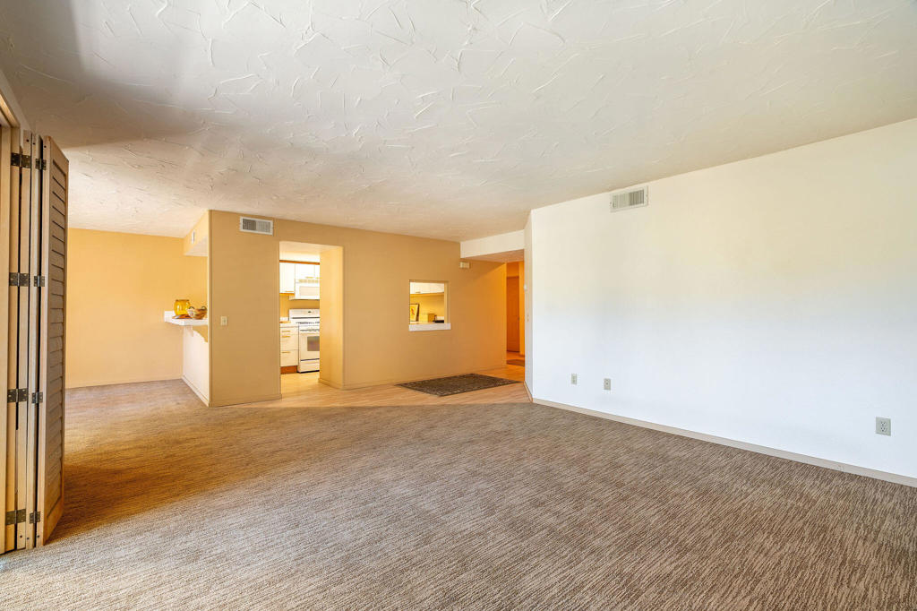 MLS #219137693DA image #10