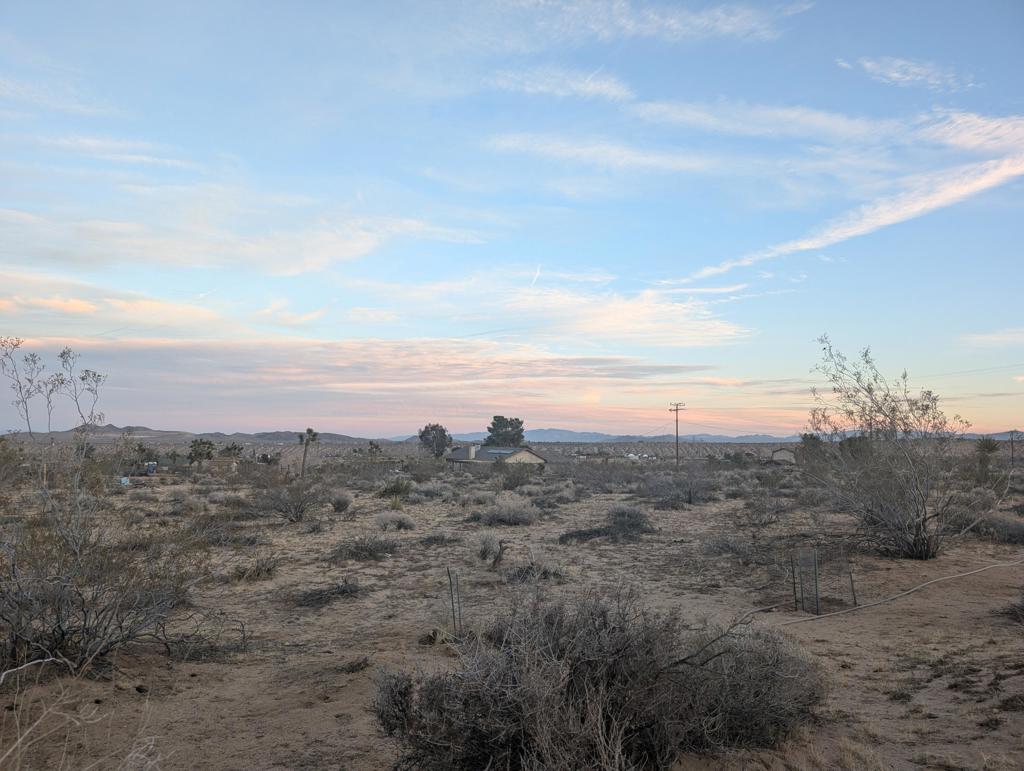 MLS #219137694DA image #2