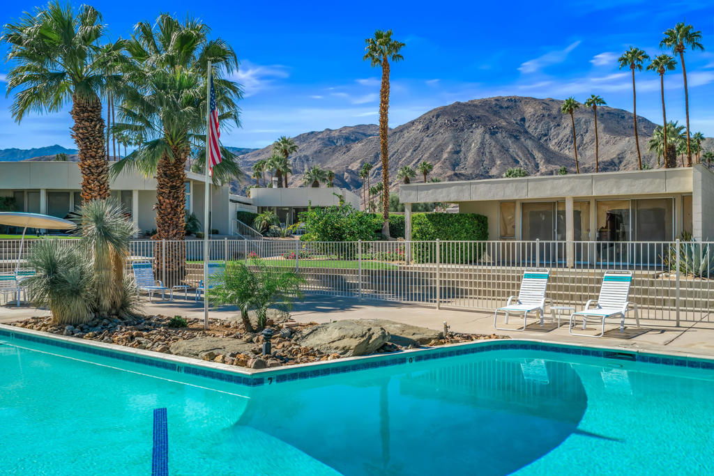 MLS #219137697DA image #5