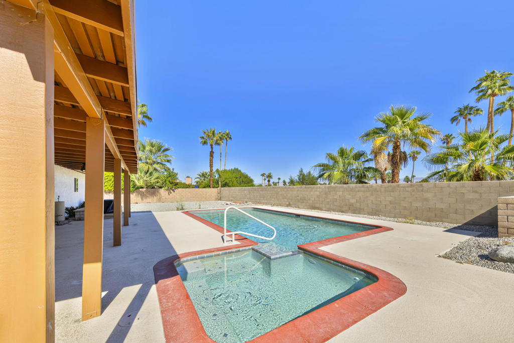 MLS #219137701DA image #30