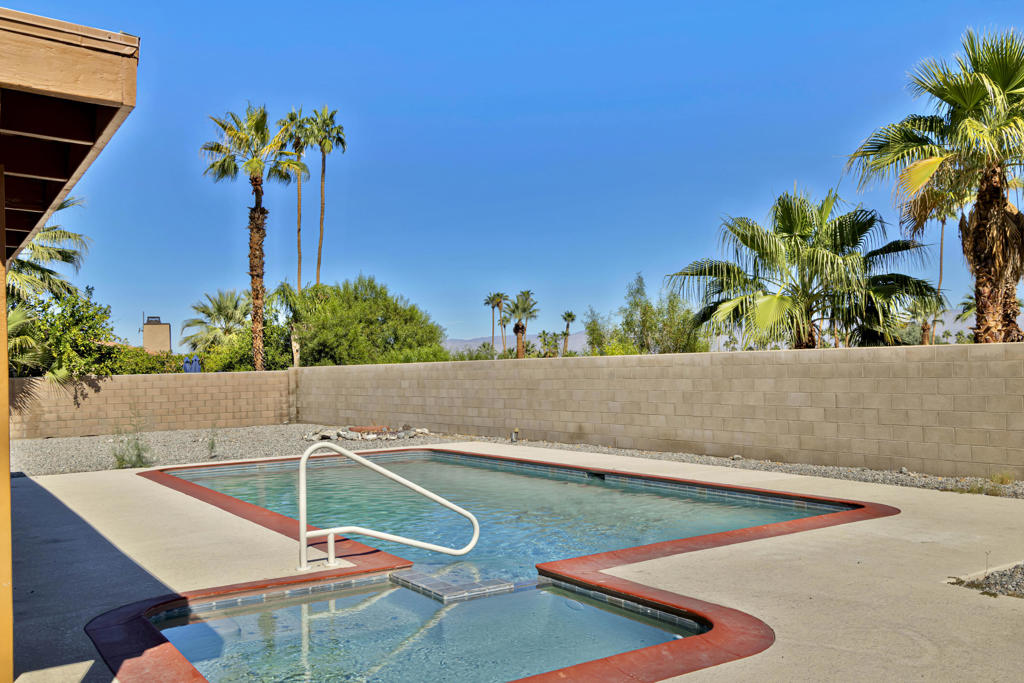 MLS #219137701DA image #32