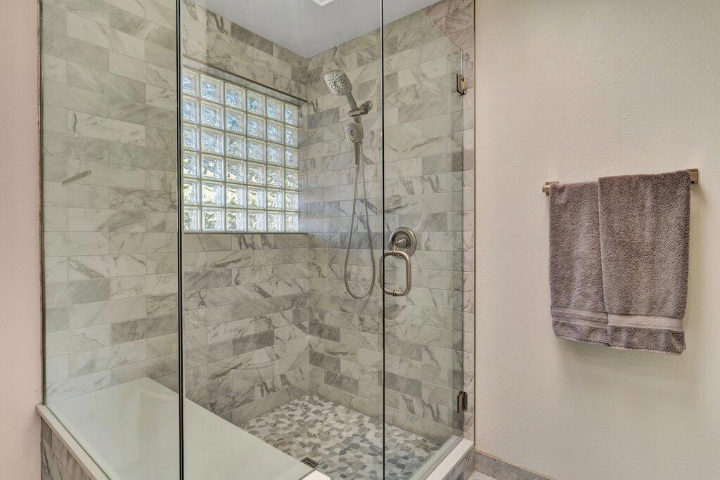 MLS #219137714DA image #23