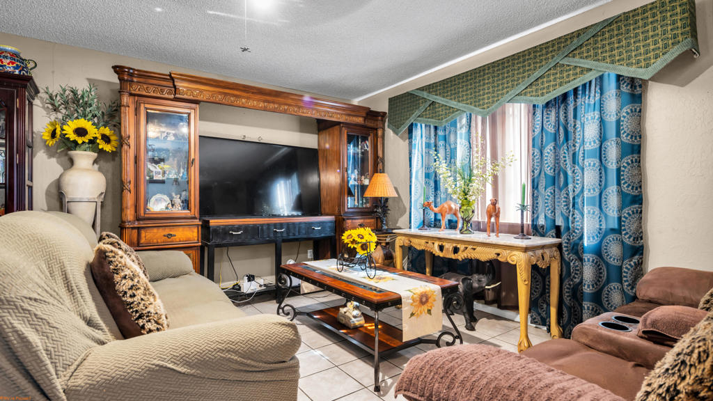 MLS #219137733DA image #3