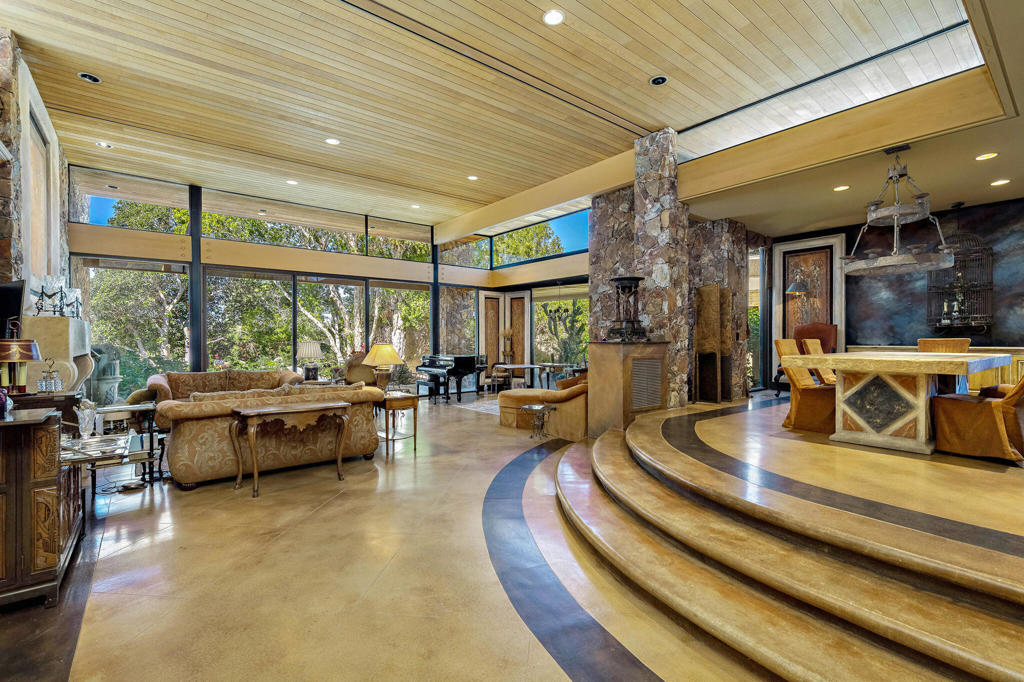 MLS #219137746DA image #3