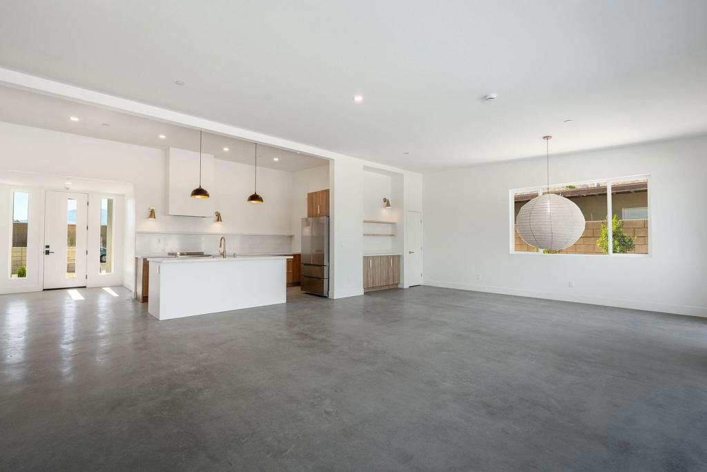 MLS #219137751DA image #14