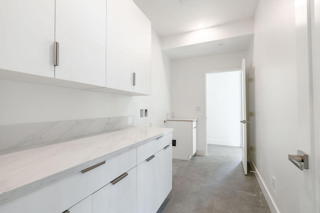 MLS #219137751DA image #21