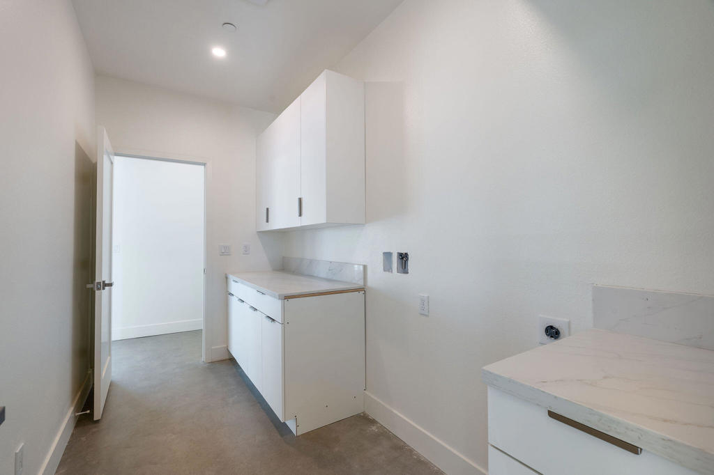 MLS #219137751DA image #22