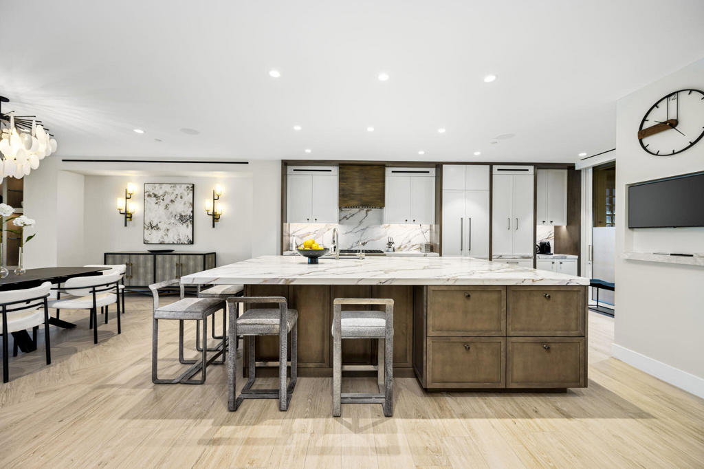 MLS #219137752DA image #4