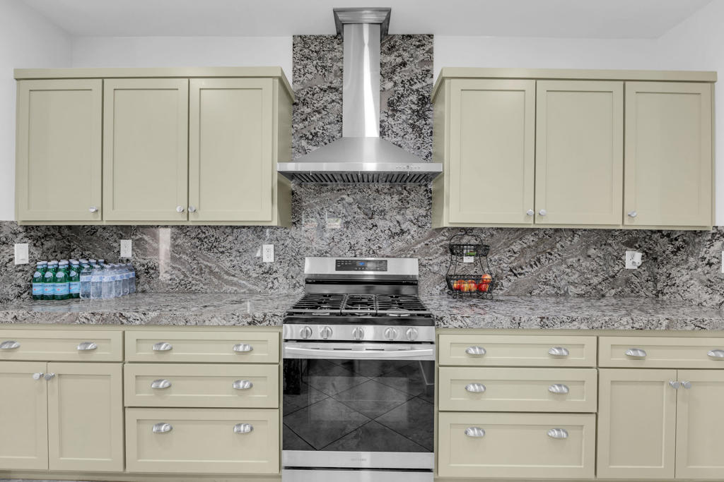 MLS #219137780DA image #17