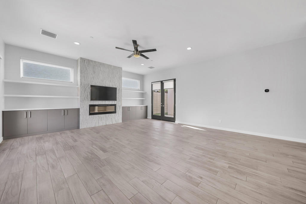 MLS #219137781DA image #8