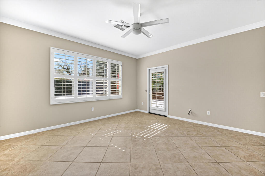 MLS #219137786DA image #15