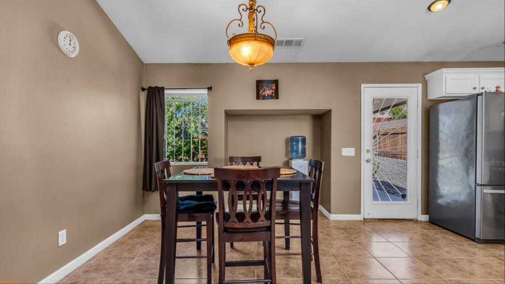 MLS #219137794DA image #3