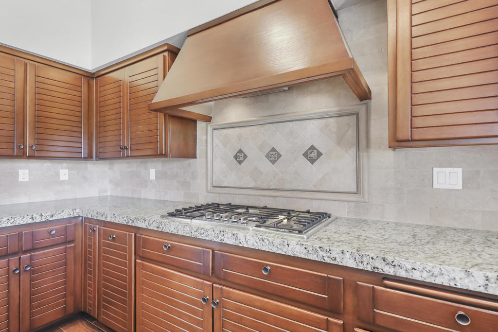 MLS #219137800DA image #11