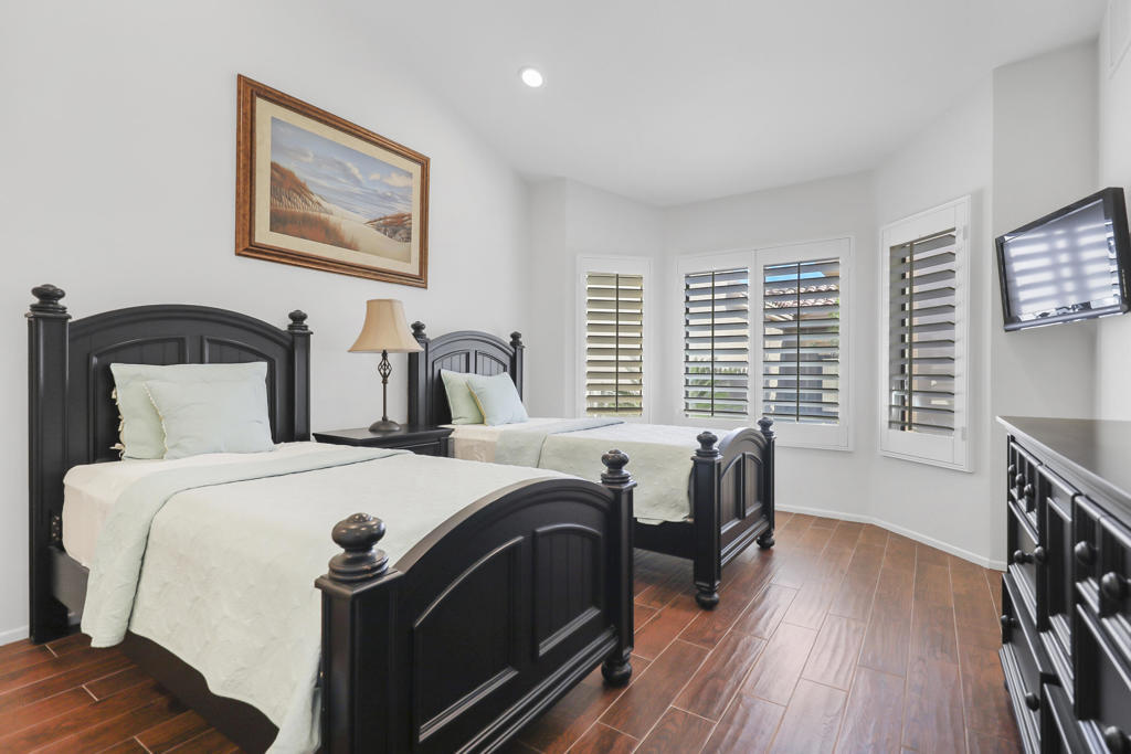 MLS #219137800DA image #15