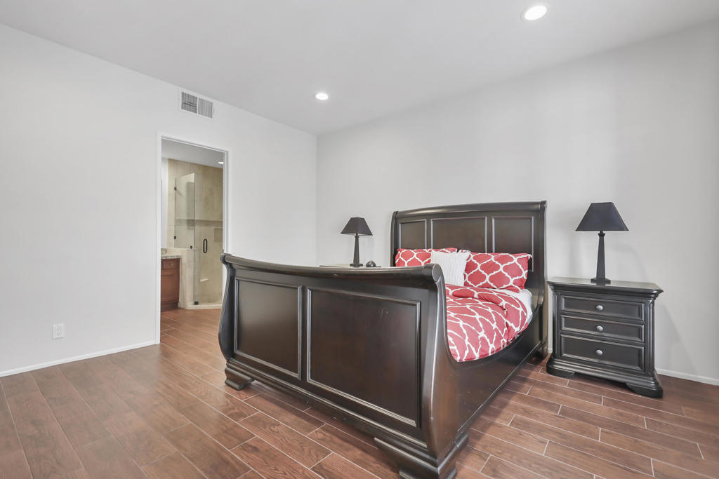 MLS #219137800DA image #18