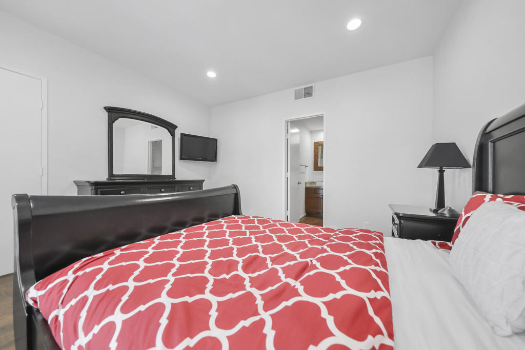 MLS #219137800DA image #19