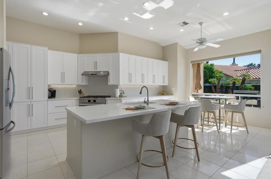 MLS #219137841DA image #3