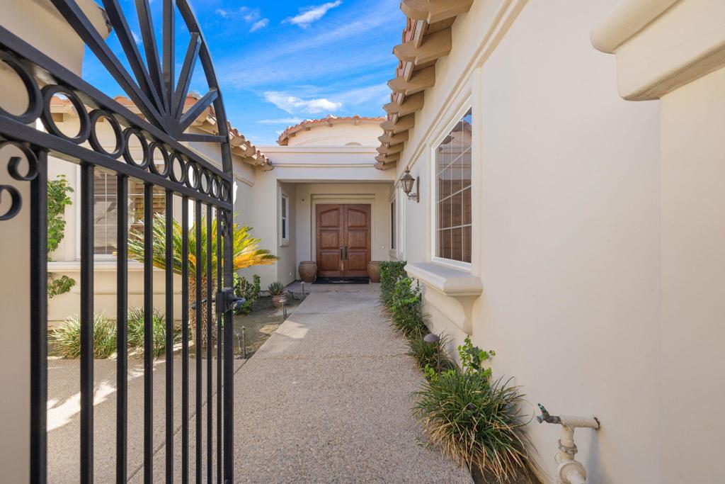 MLS #219137873DA image #4