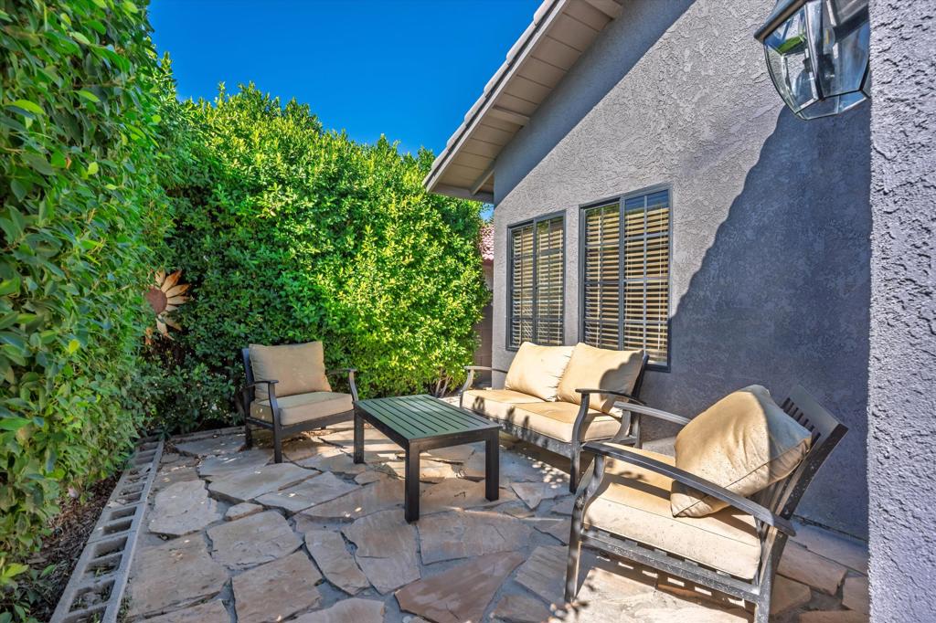 MLS #219137875DA image #2