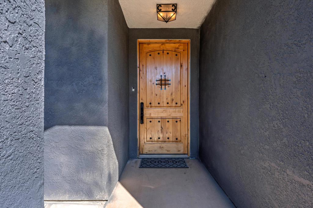 MLS #219137875DA image #3