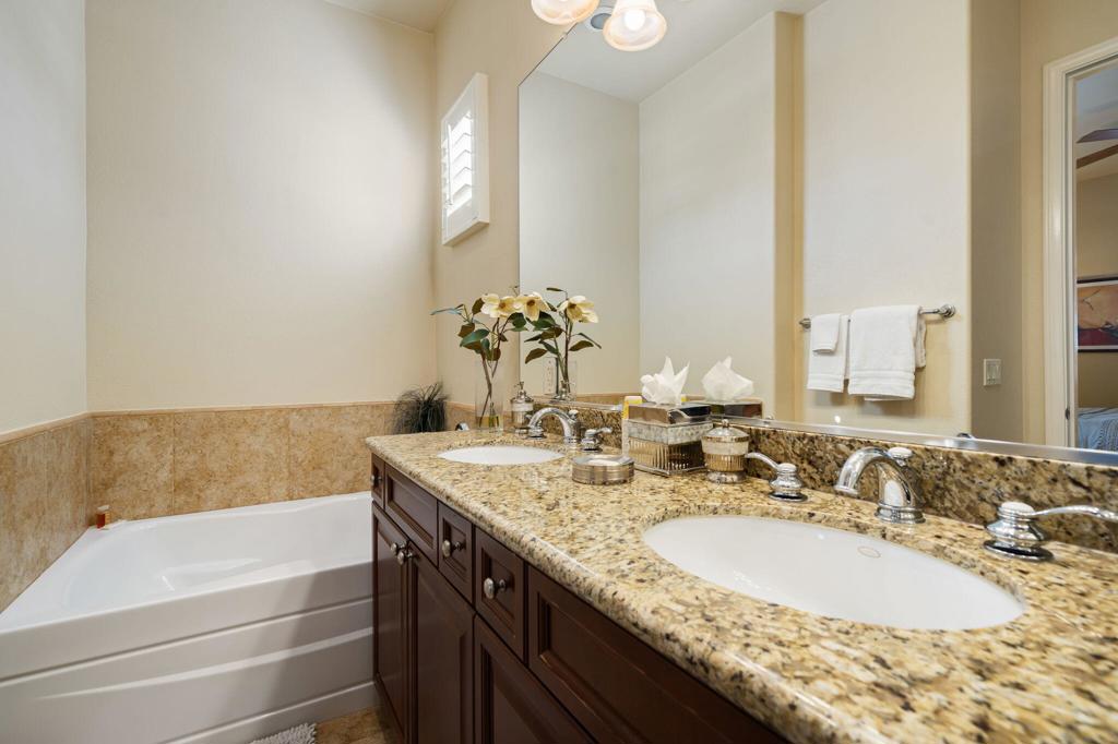 MLS #219137888DA image #31