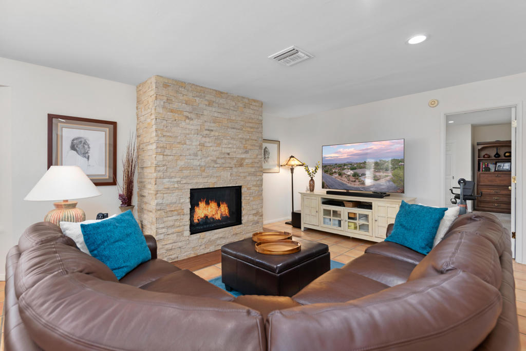 MLS #219137889DA image #12